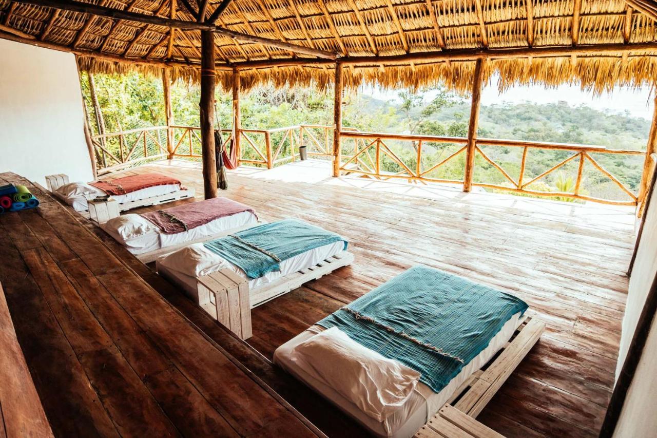 Отель Rapture Surfcamp Nicaragua Сан-Хуан-дель-Сур Экстерьер фото