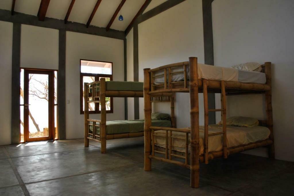 Отель Rapture Surfcamp Nicaragua Сан-Хуан-дель-Сур Экстерьер фото