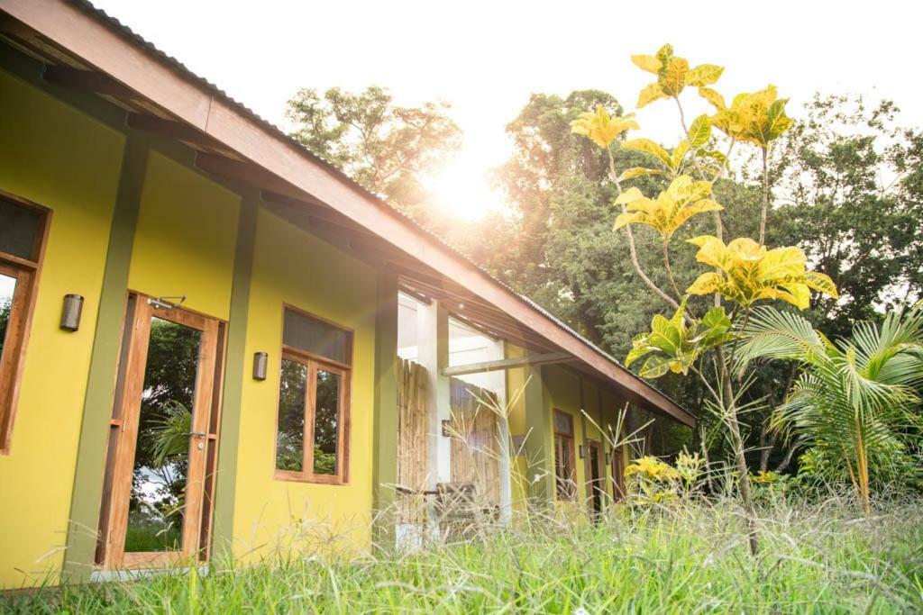 Отель Rapture Surfcamp Nicaragua Сан-Хуан-дель-Сур Экстерьер фото